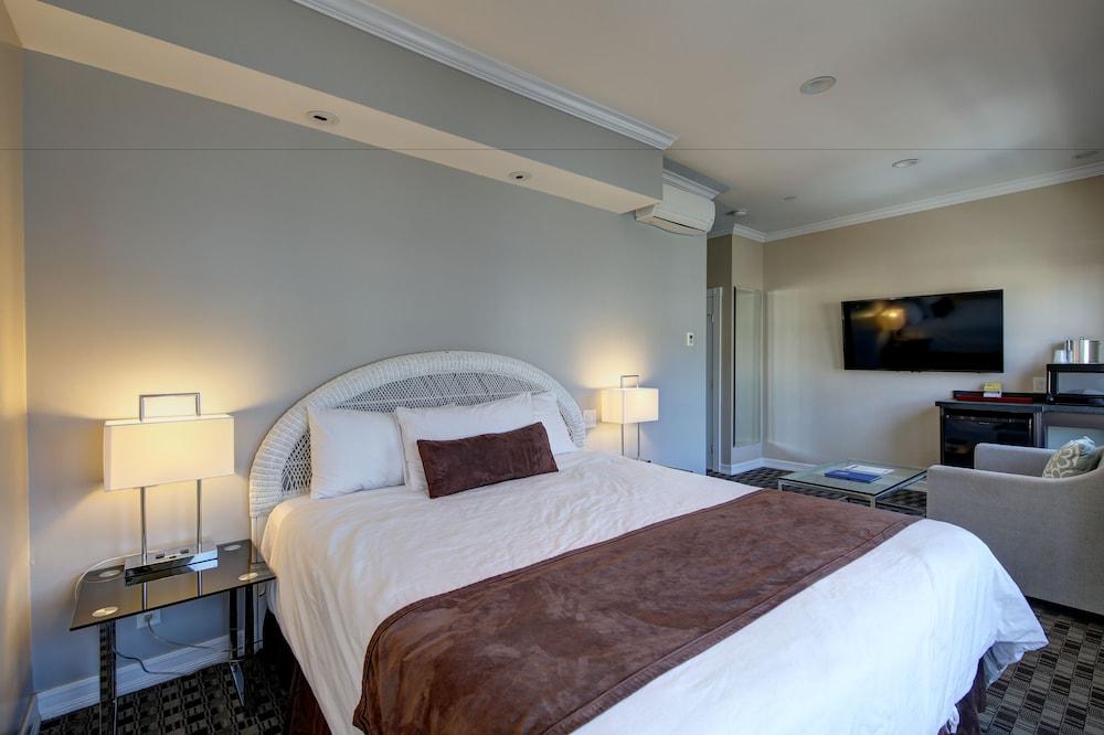 Glenmore Plaza Hotel 阿瓦隆 外观 照片